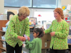 teaching kids to brush teeth